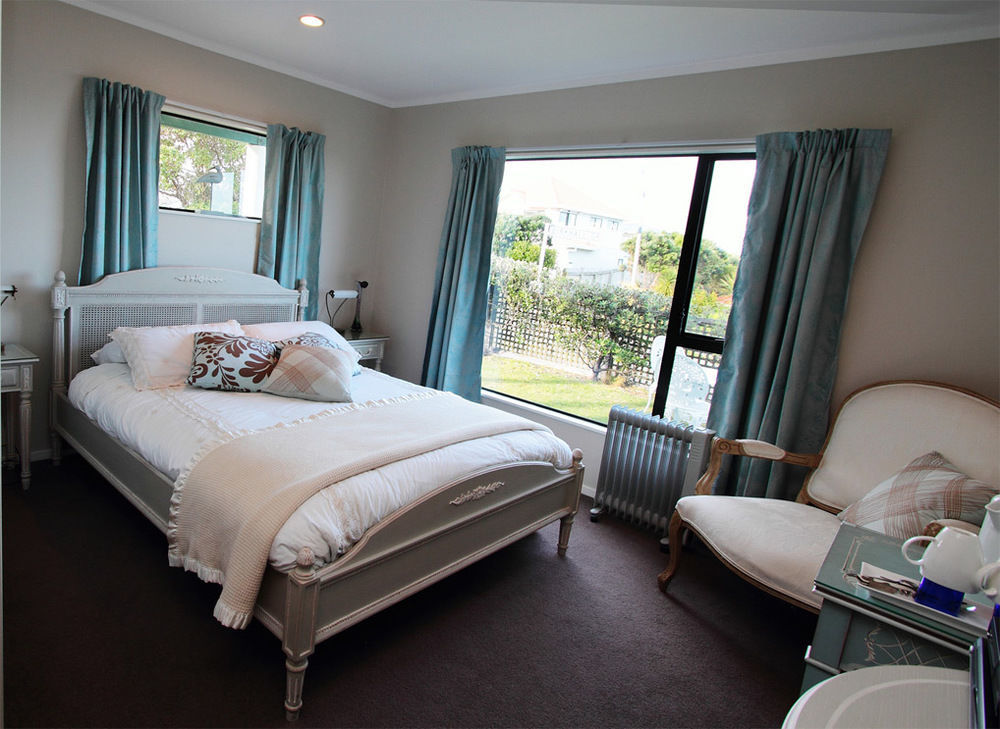 Pacific View Bed And Breakfast Wellington Bagian luar foto