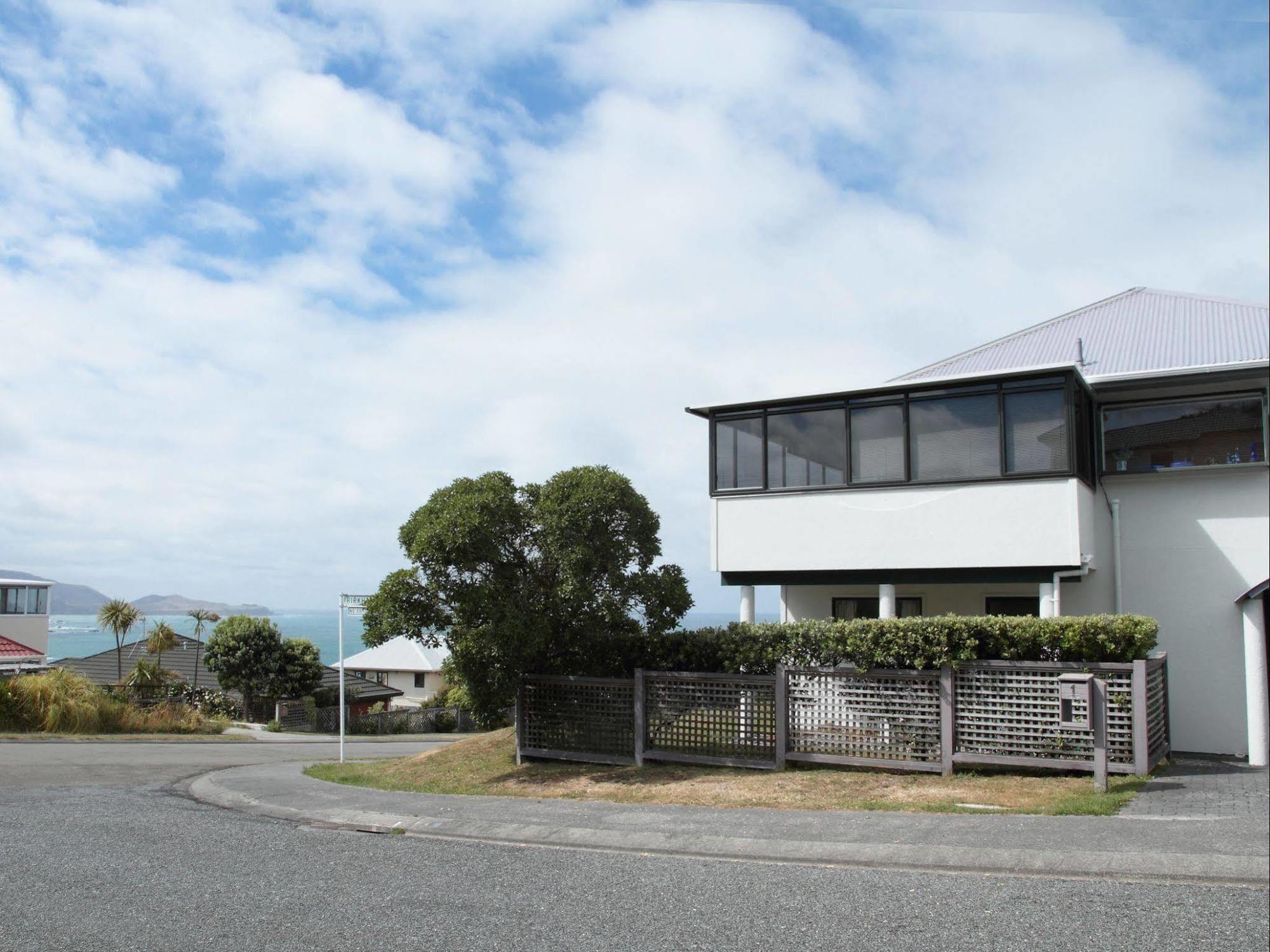 Pacific View Bed And Breakfast Wellington Bagian luar foto